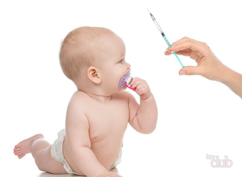 Lo que necesita beber con la infección por rotavirus del niño. Causas de la infección por rotavirus en niños. Los p