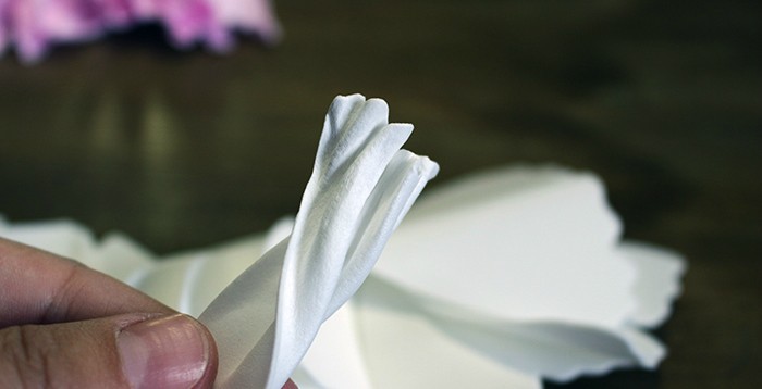 topiary 패턴에 대 한 Foamiran 꽃입니다. Foamiran 튤립입니다. 릴리 거품에서.