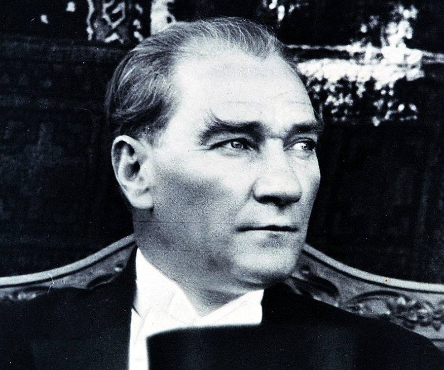 Життя і діяльність Кемаль Ататюрк. Турецький реформатор Ататюрк Мустафа Кемаль: біографія, історія життя і політичн